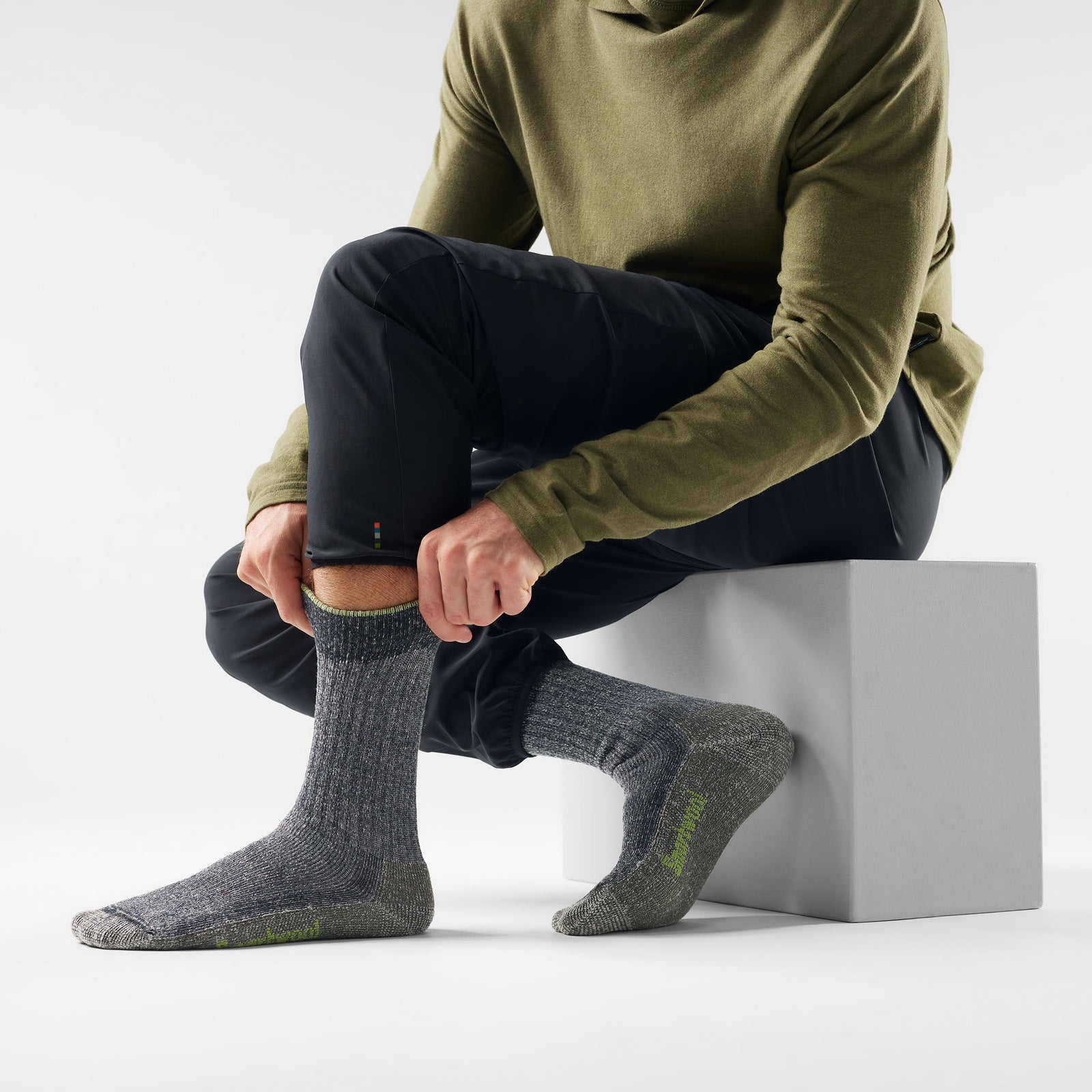 Hike Classic Edition Second Cut Crew Socks Black - ver - 2