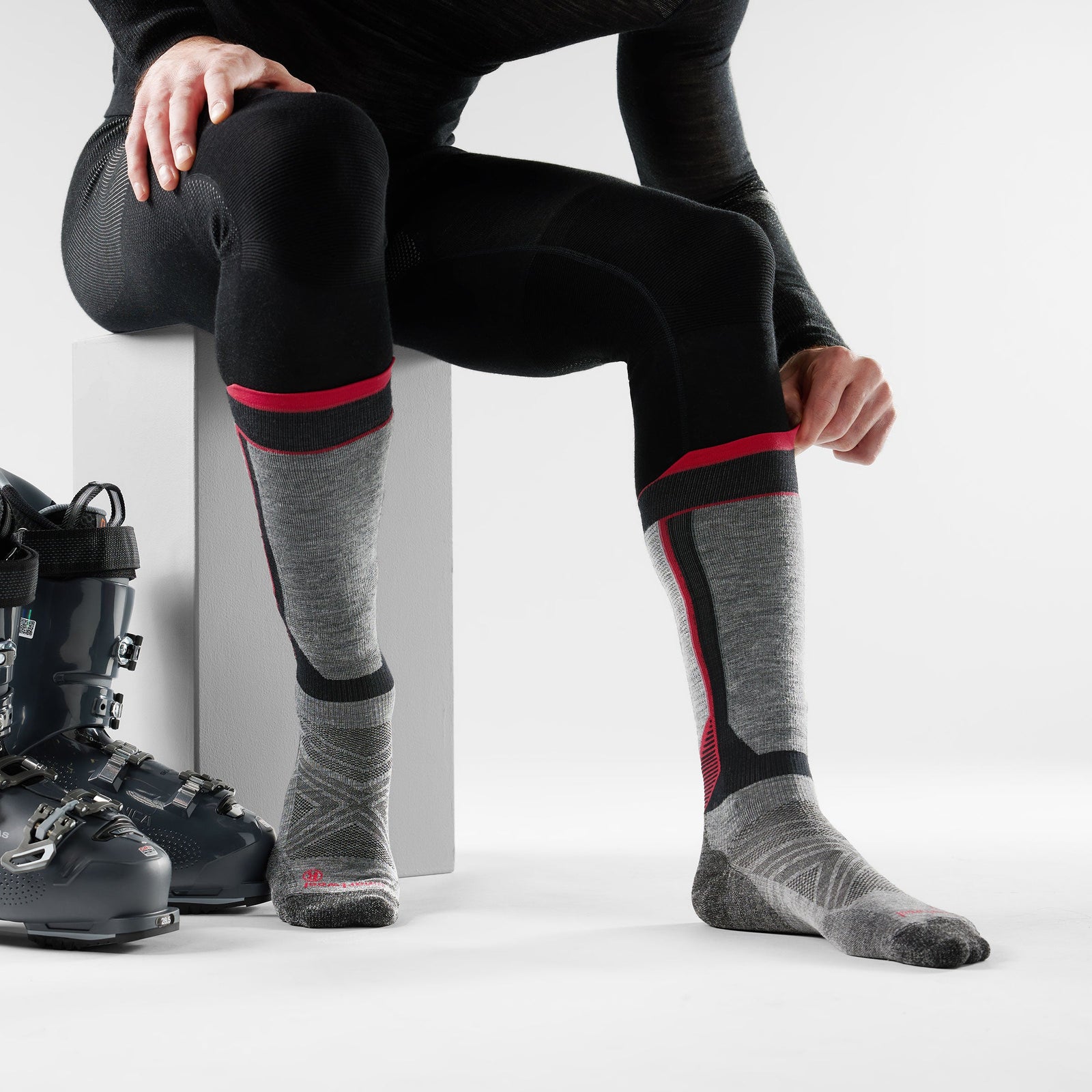 Intraknit™ Ski Over The Calf Socks Black - ver - 2