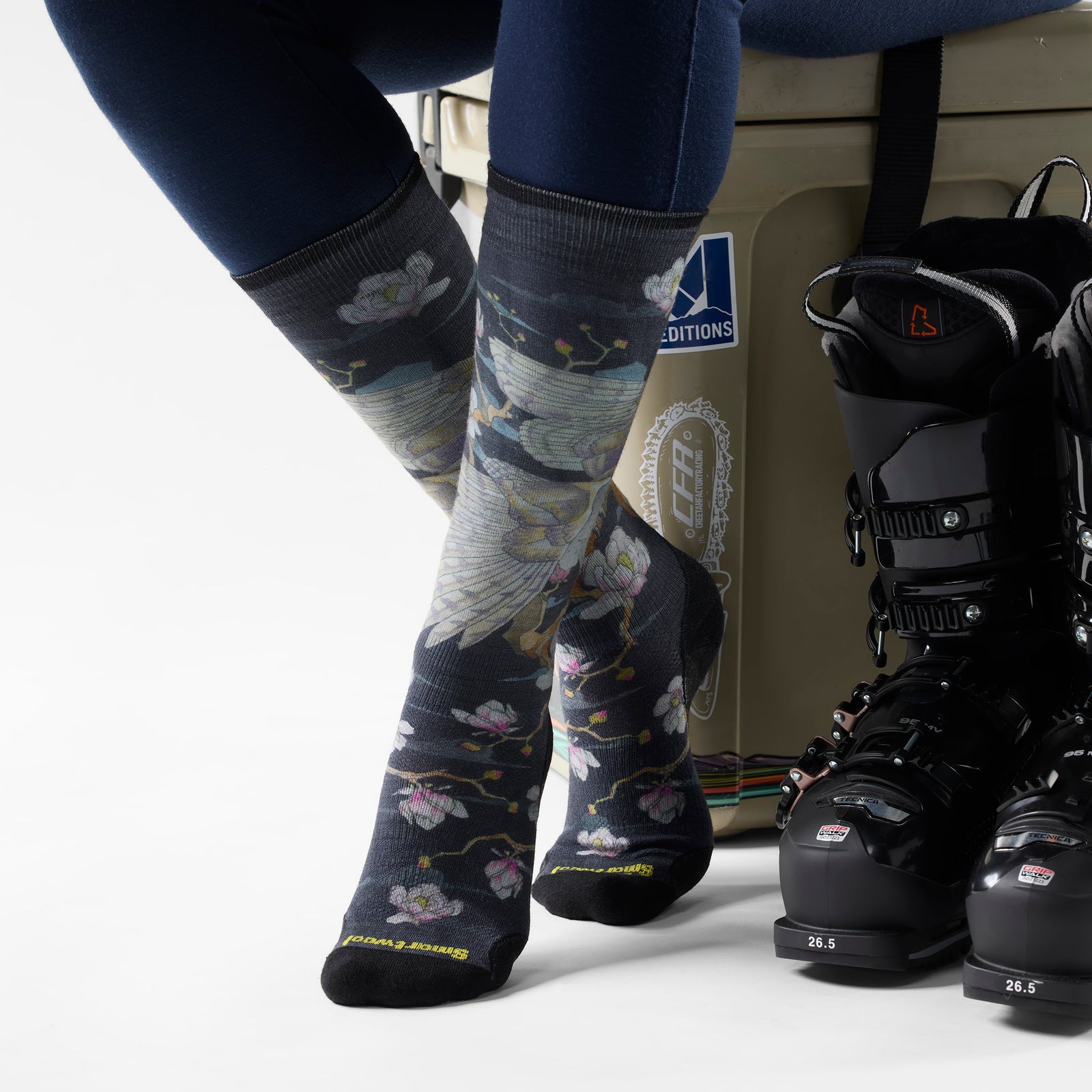 Women's Ski Zero Cushion Nightwatcher Print OTC Socks Black - ver - 2